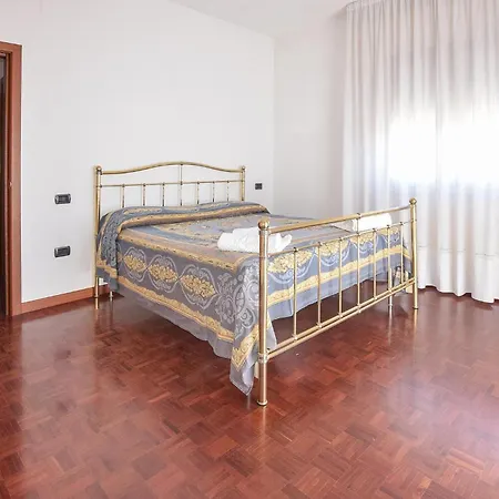 アパート 2 Bedroom In